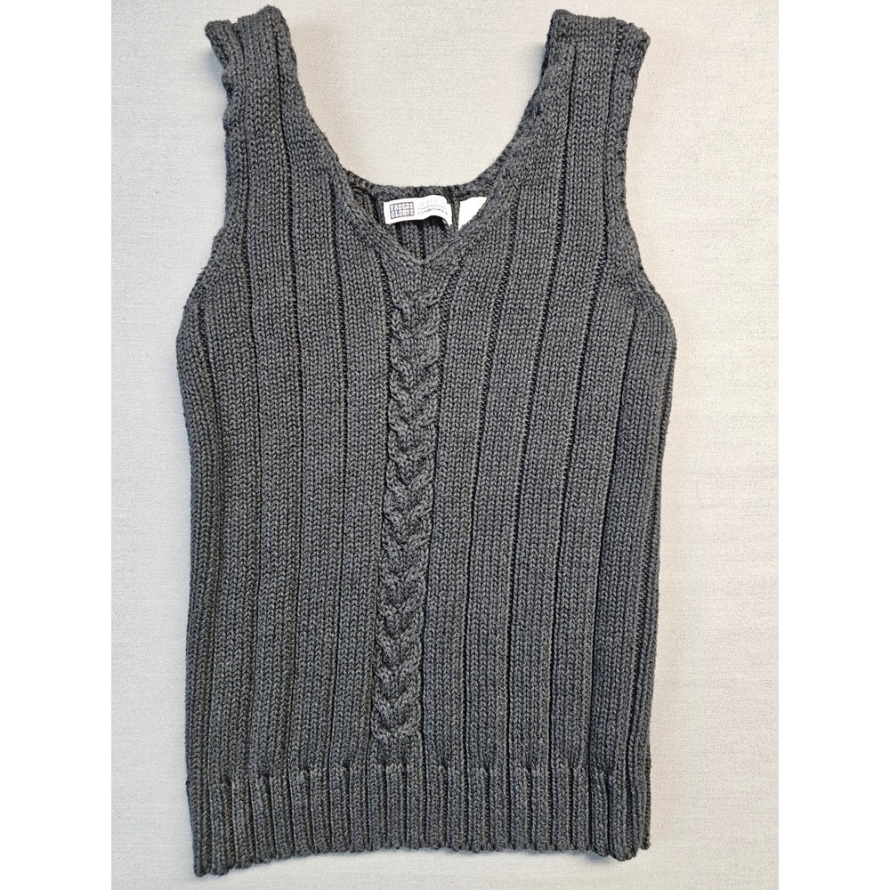 Beautifully Crafted Sleeveless Cable Knit Sweater Tank Top Black Size S